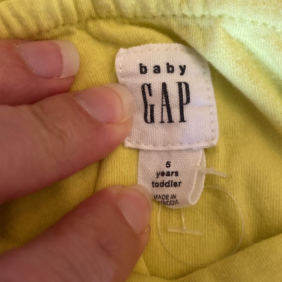 Gap size 5 dress bundle. Minnie dress and yellow dress with crisscross straps. - Picture 5 of 6